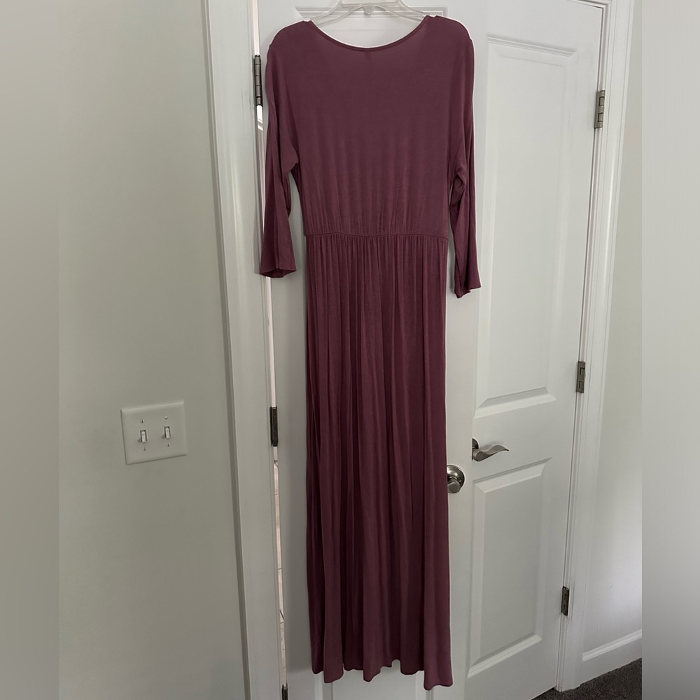 Pink Mother Bee Maternity V-Neck 3/4 Sleeve Ruched Waist Dress in size medium - Picture 3 of 7
